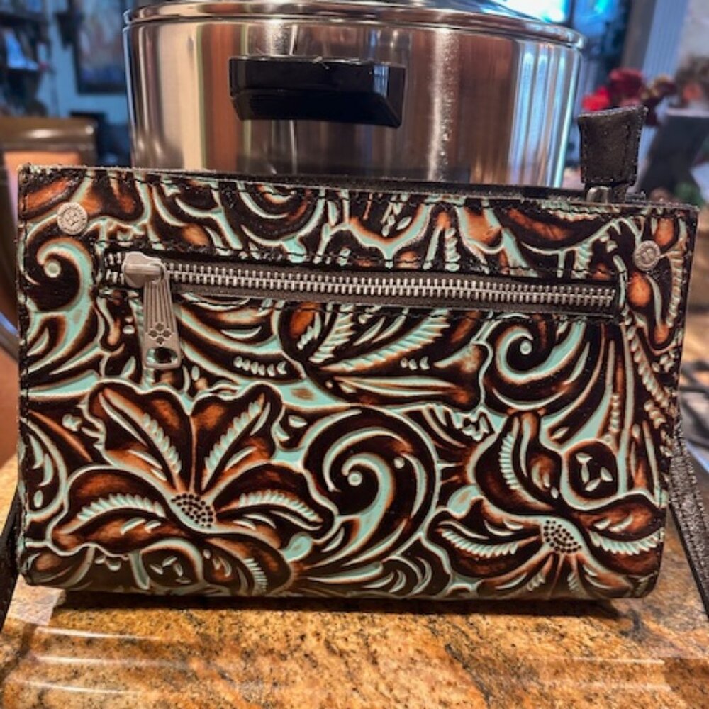 Patricia Nash Excellent Condition Leather Turquoise Tooled Bag
